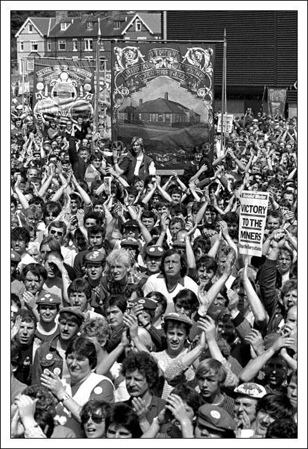 Postcard of miners’ rally in Mansfield on 14th May 1984.